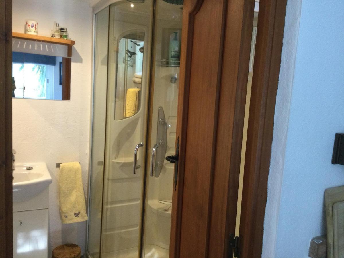 Finca El Rio, The Studio Self Catering With Pool And Hydrotherapy Jacuzzi Set In Beautiful Gardens, Guaro Eksteriør bilde